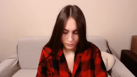 Snapshot of alicekollt chatting on 02-23-25, 01:24 alicekollt online show from 02-23-25, 01:24