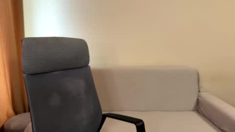 alicekollt online show from 10-02-25, 08:21