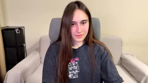 Snapshot of alicekollt chatting on 03-09-26, 10:03 alicekollt online show from 03-09-26, 10:03