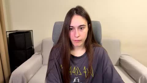 Snapshot of alicekollt chatting on 03-18-26, 08:45 alicekollt online show from 03-18-26, 08:45