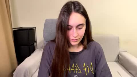 Snapshot of alicekollt chatting on 03-24-26, 10:15 alicekollt online show from 03-24-26, 10:15