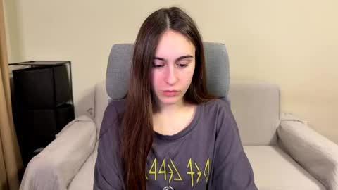 Snapshot of alicekollt chatting on 04-10-26, 09:52 alicekollt online show from 04-10-26, 09:52
