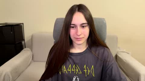 Snapshot of alicekollt chatting on 04-15-26, 07:10 alicekollt online show from 04-15-26, 07:10