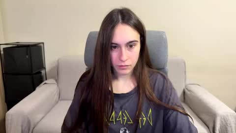 Snapshot of alicekollt chatting on 04-16-26, 09:39 alicekollt online show from 04-16-26, 09:39