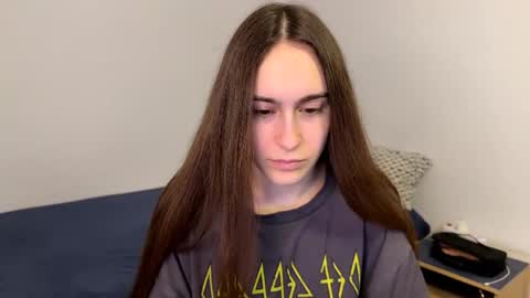 Snapshot of alicekollt chatting on 04-22-26, 08:32 alicekollt online show from 04-22-26, 08:32