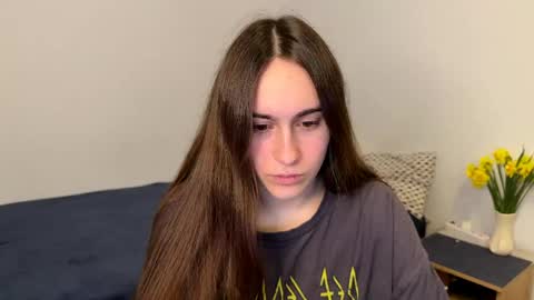 Snapshot of alicekollt chatting on 04-26-26, 08:50 alicekollt online show from 04-26-26, 08:50