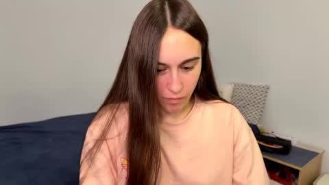Snapshot of alicekollt chatting on 05-24-26, 05:07 alicekollt online show from 05-24-26, 05:07