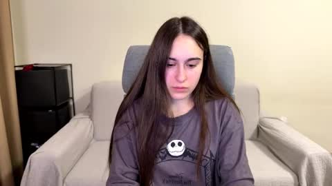 Snapshot of alicekollt chatting on 06-05-26, 10:59 alicekollt online show from 06-05-26, 10:59