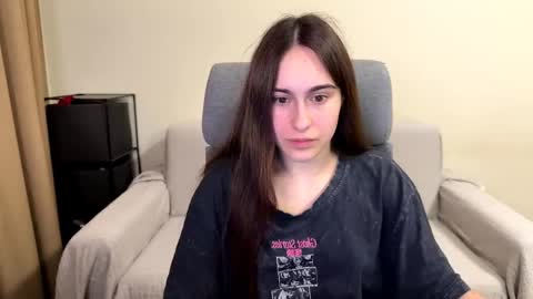 Snapshot of alicekollt chatting on 06-06-26, 09:19 alicekollt online show from 06-06-26, 09:19