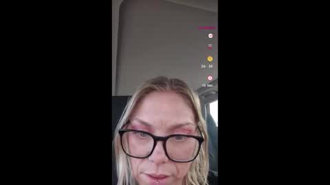 Alice Liddell online show from 10-12-25, 09:58