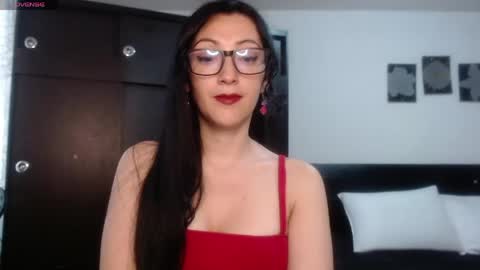 Snapshot of alicelove75 chatting on 04-29-26, 09:43 alicelove75 online show from 04-29-26, 09:43