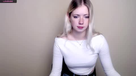 Alice online show from 09-16-25, 12:39