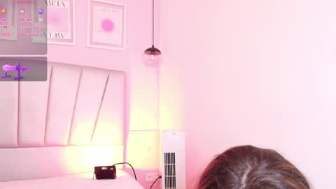 alicemillerr_ online show from 02-13-25, 07:10