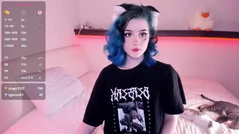 Alice online show from 10-25-25, 05:15