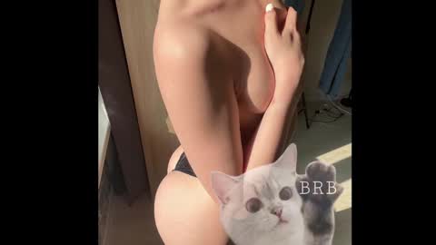 Snapshot of aliceparis69 chatting on 03-12-25, 09:56 Alice online show from 03-12-25, 09:56