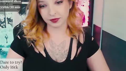 aliceriddle1 online show from 12-04-25, 10:07