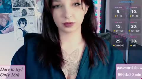 Snapshot of aliceriddle1 chatting on 04-28-26, 09:20 aliceriddle1 online show from 04-28-26, 09:20