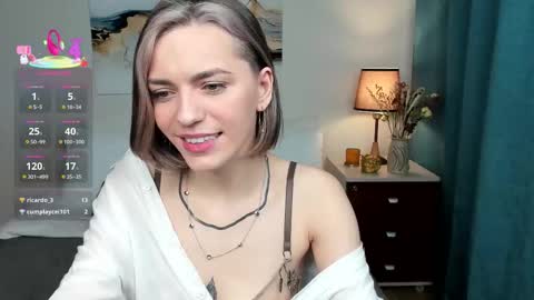 AliceRivas online show from 10-31-25, 05:30