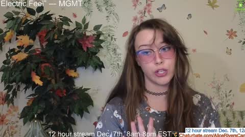 Snapshot of aliceriverscam chatting on 12-06-24, 09:57 Alice Rivers ---- Enter my public Discord- online show from 12-06-24, 09:57