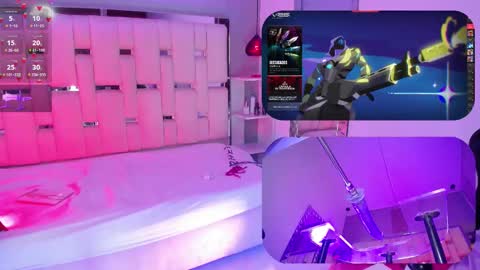 Snapshot of aliceroys chatting on 03-04-26, 02:01 Alice online show from 03-04-26, 02:01