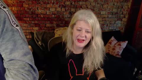 Alices Curiosity online show from 01-12-25, 07:10