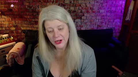 Alices Curiosity online show from 01-20-25, 04:10