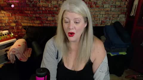 Alices Curiosity online show from 01-22-25, 06:52