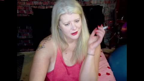 Alices Curiosity online show from 02-15-25, 02:15