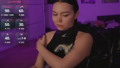 Alice online show from 03-11-26, 10:38