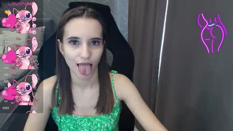 Alice online show from 11-06-25, 10:38