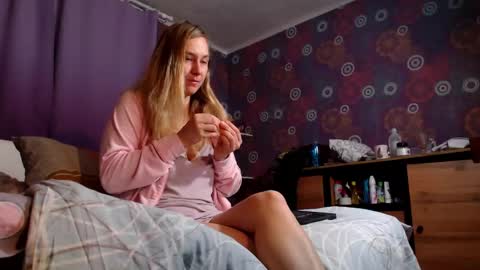 alicewetsquirt online show from 02-16-25, 03:26