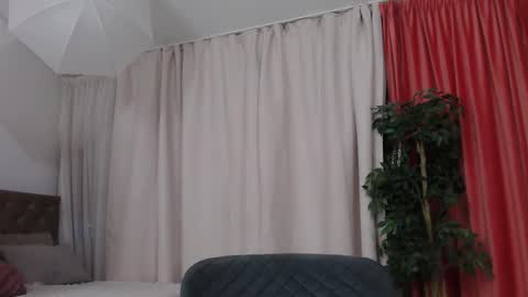 alicewiss online show from 03-23-26, 05:44