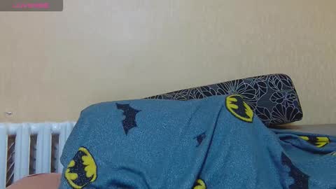 AliceWoolfy online show from 11-10-25, 09:25