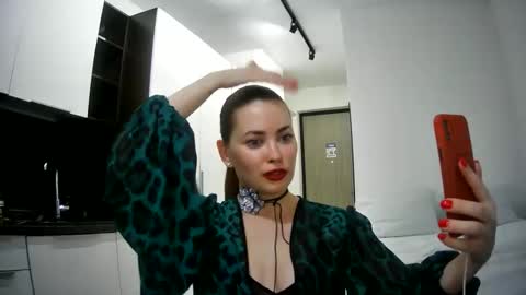 AlicexFresh online show from 03-09-25, 02:21