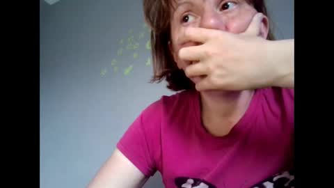 Snapshot of alicexx578748 chatting on 05-08-26, 03:39 Alice online show from 05-08-26, 03:39
