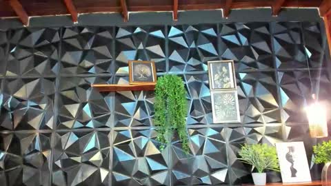 Alicia online show from 03-06-26, 12:56