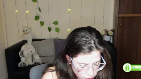 Alicia online show from 02-16-25, 12:41