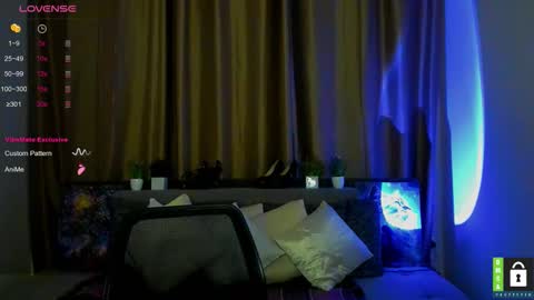 Alicia online show from 10-21-25, 05:35