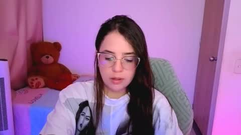 Snapshot of alicia_hotxx chatting on 04-27-26, 07:12 alison online show from 04-27-26, 07:12
