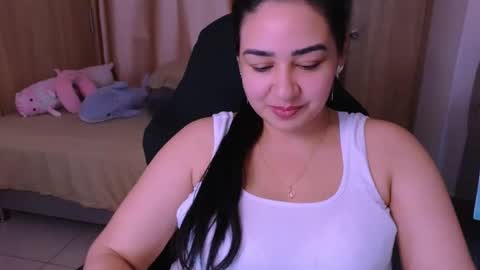 Snapshot of alicia_hotxx chatting on 05-18-26, 08:58 alison online show from 05-18-26, 08:58