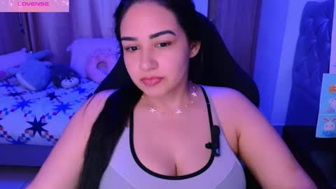 Snapshot of alicia_hotxx chatting on 06-08-26, 07:03 alison online show from 06-08-26, 07:03