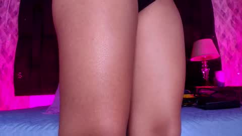 Alicia Kyse  online show from 09-30-25, 03:11