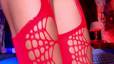 Alicia Kyse  online show from 10-21-25, 03:07