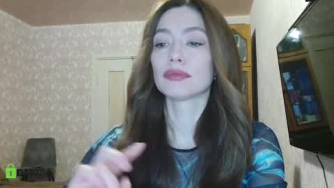 Alicia online show from 01-07-25, 04:50