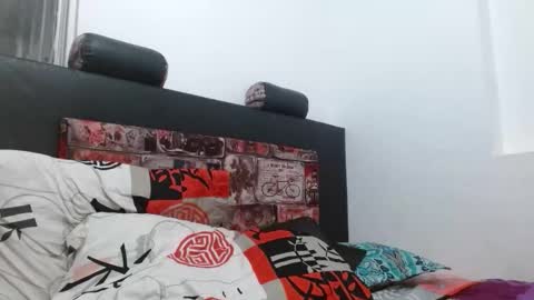 Alice online show from 03-25-26, 05:08