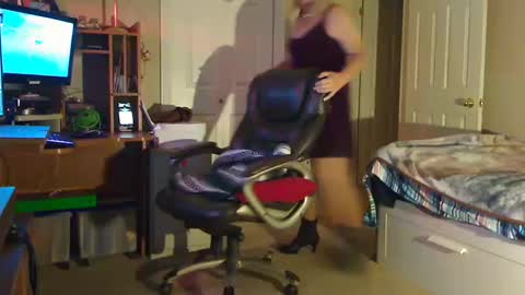 Alicia deHart  Help me reach 1000 Followers. Its FREE online show from 10-12-25, 01:37