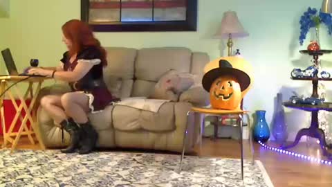 Alicia deHart  Help me reach 1000 Followers. Its FREE online show from 10-19-25, 07:47