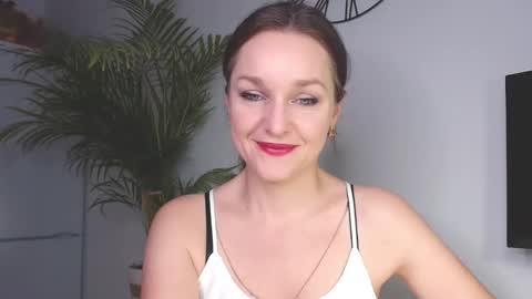 Alicia online show from 01-23-25, 08:04