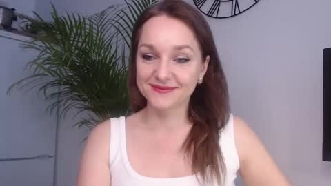 Alicia online show from 02-05-25, 08:11