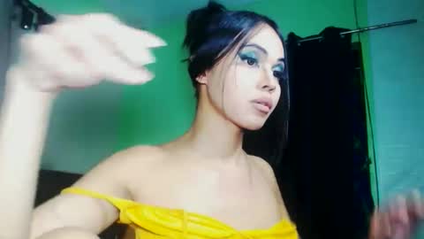 Snapshot of aliciasexyboom chatting on 11-01-25, 06:21 boomlc online show from 11-01-25, 06:21